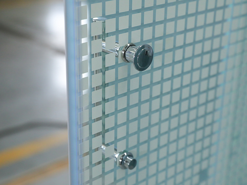 SD-1 One Fixed One Sliding Shower Screen, Clear Tempered Glass With Printing, Gold Aluminium Profile,Double Holes Handle